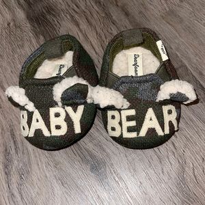 Baby Bear Slippers NWOT